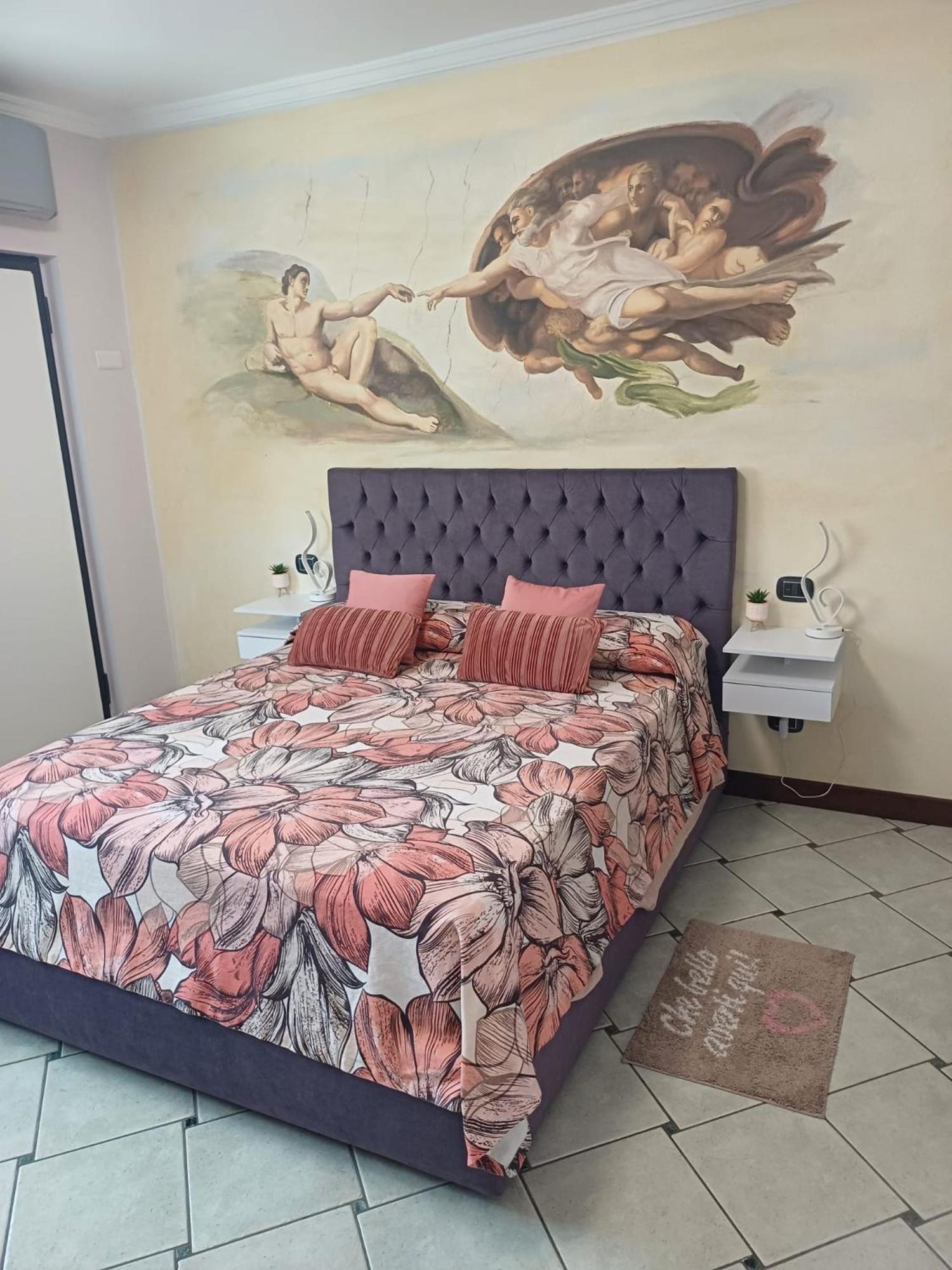 Maryhouse - Ingresso Indipendente Hotell Venegono Superiore Exteriör bild